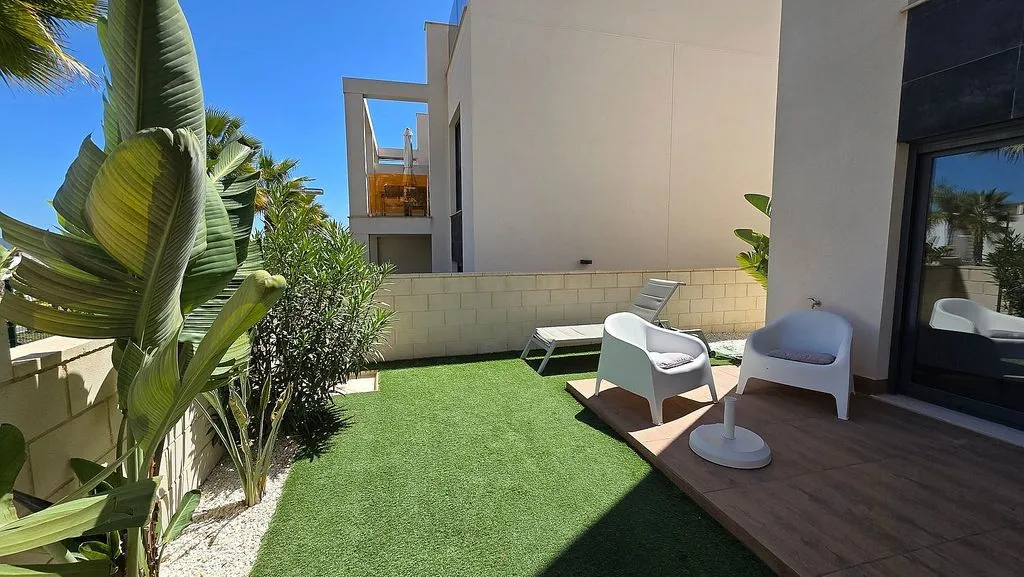 Terrazza - Apartment with Private Garden in Finestrat