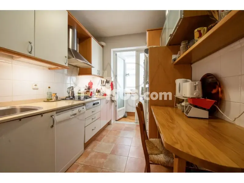 Cuisine - Apartment with Architectural Charm in Puerto Chico, Santander