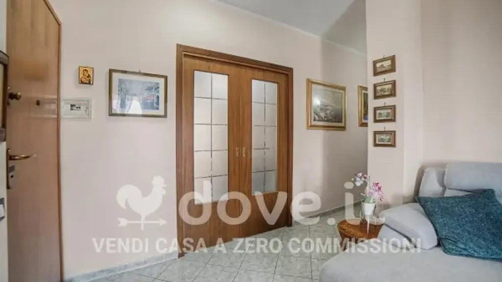 Entrée - Rear-Facing Apartment with Balcony in Aci Catena
