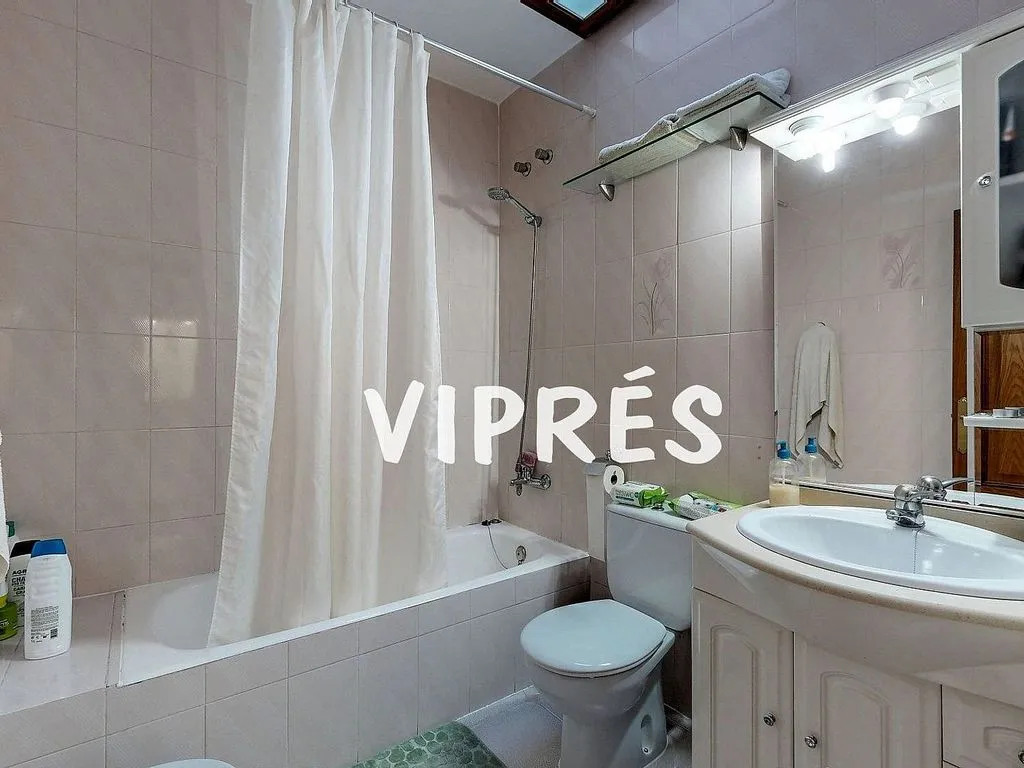 Bathrooms - Two-Storey House with Terrace in San Luis