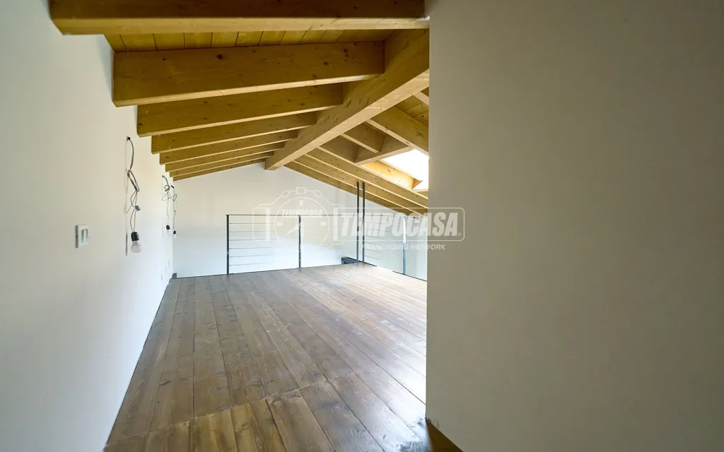 Stanze - Triplex with Balcony in Cremona