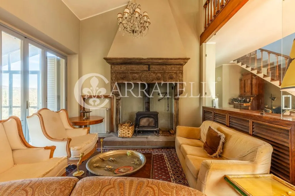 Elutuba - Rationalist Villa with Pool in Arezzo
