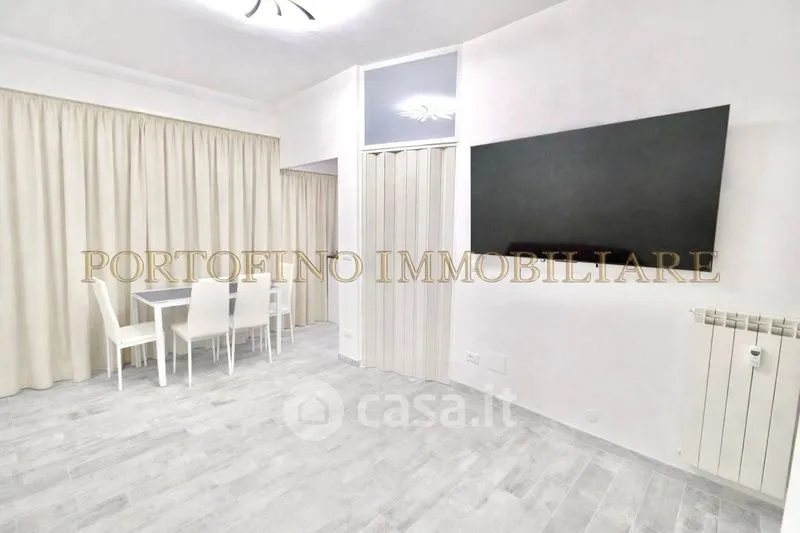Soggiorno - Fully Furnished Apartment in Piazza Cavour, Rapallo