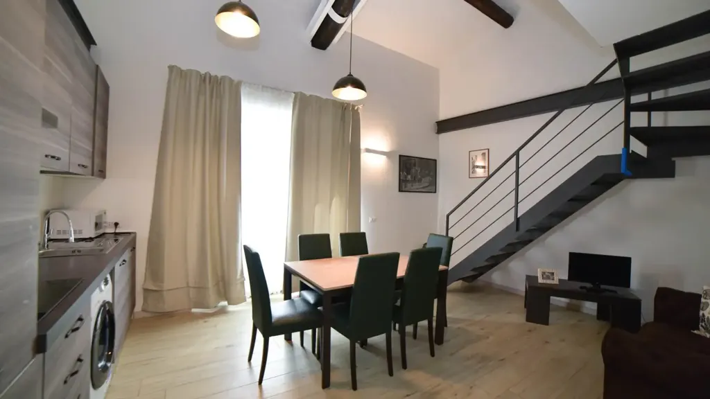 Salle à manger - Apartment with Soppalco in Florence Centre