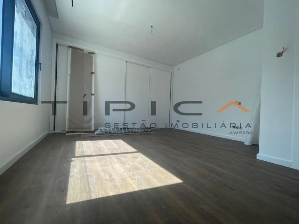 Pièces - Luxury Villa with Pool in Murches, Cascais