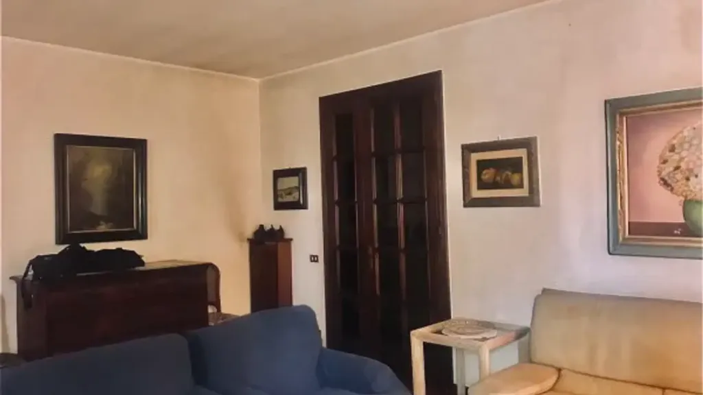 Elutuba - Villa with Terraces in Carpi