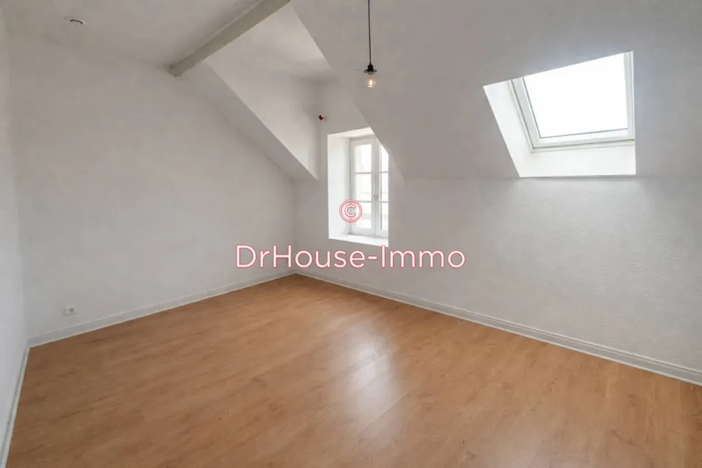 Stanze - Multi-Unit Building with Balcony in Brive-la-Gaillarde