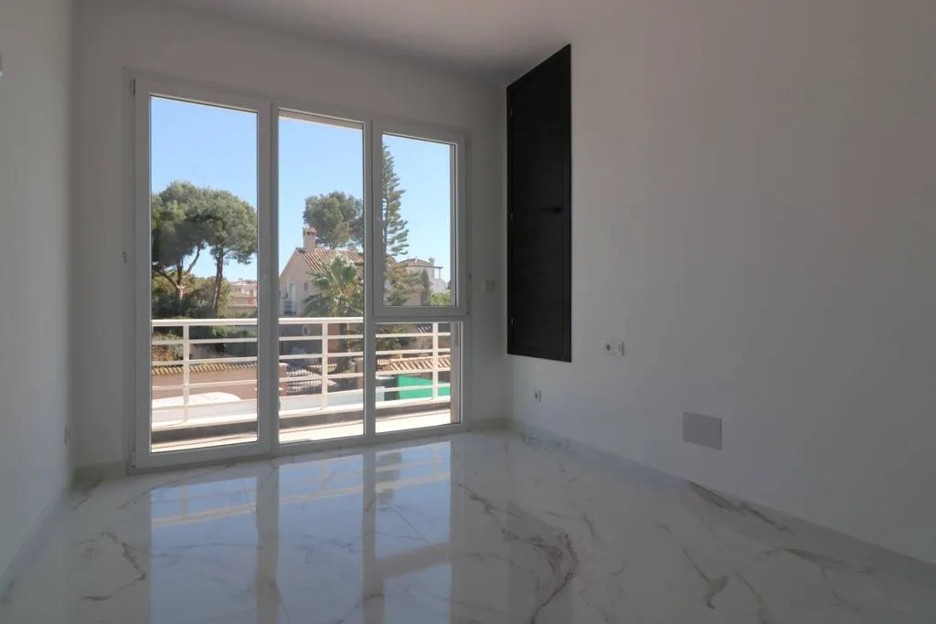Pièces - Contemporary Villa with Pool in Los Balcones, Torrevieja