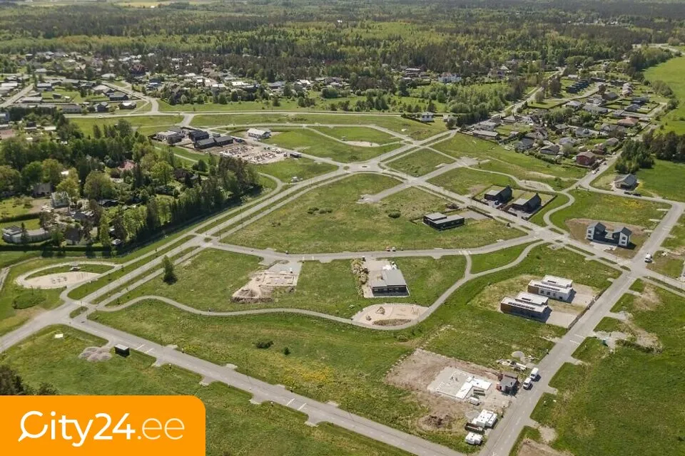 Vue aérienne - Development Plot with Ready Project in Saku
