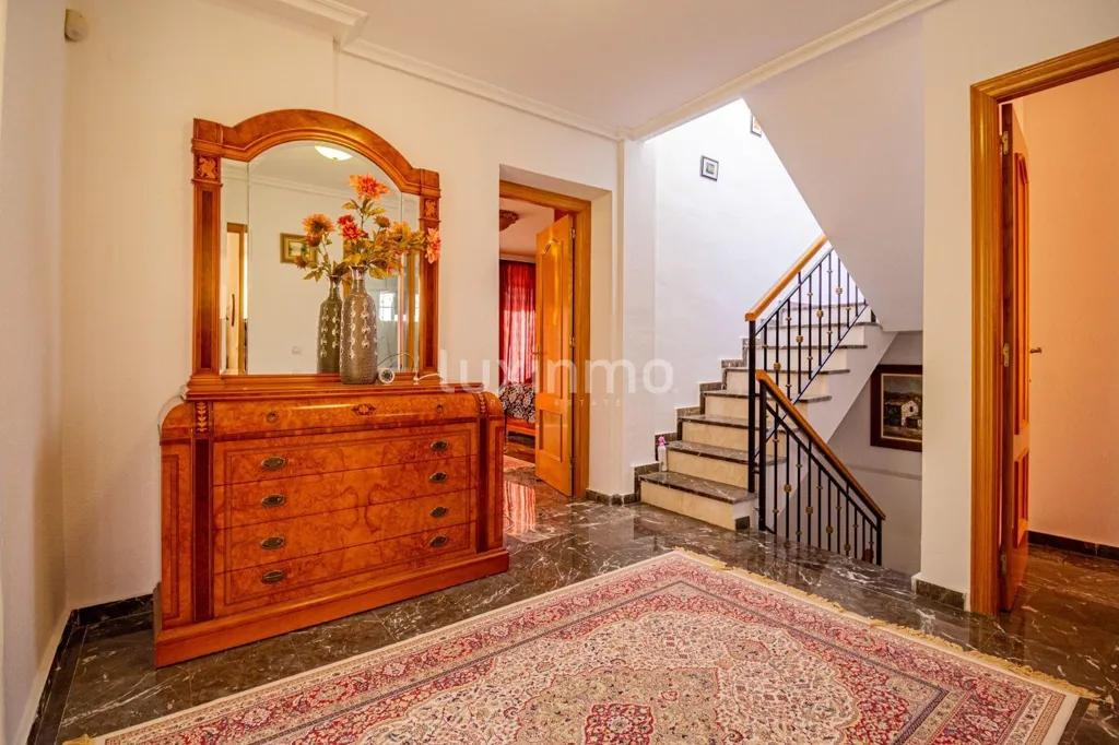 Esik - Mediterranean Villa with Pool in L'Albir-Zona Playa