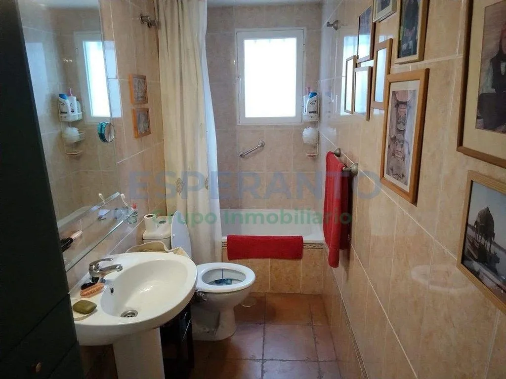 Salles de bain - Apartment with Pool and Terrace in La Cala del Moral