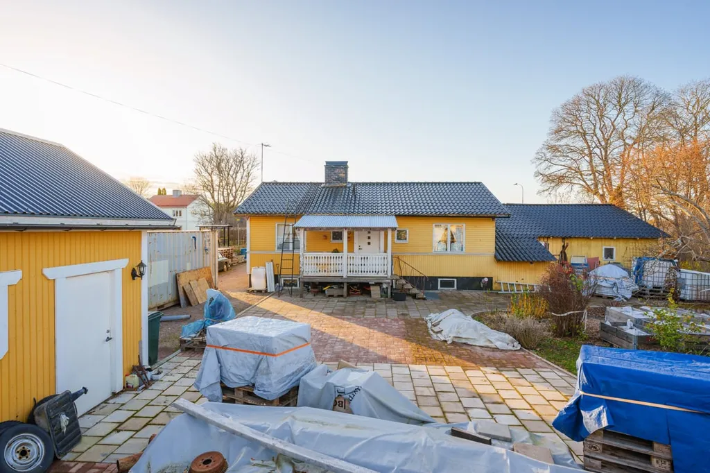 Exterior - 1-Plan Villa with Inglazed Terrace in Älvkarleby
