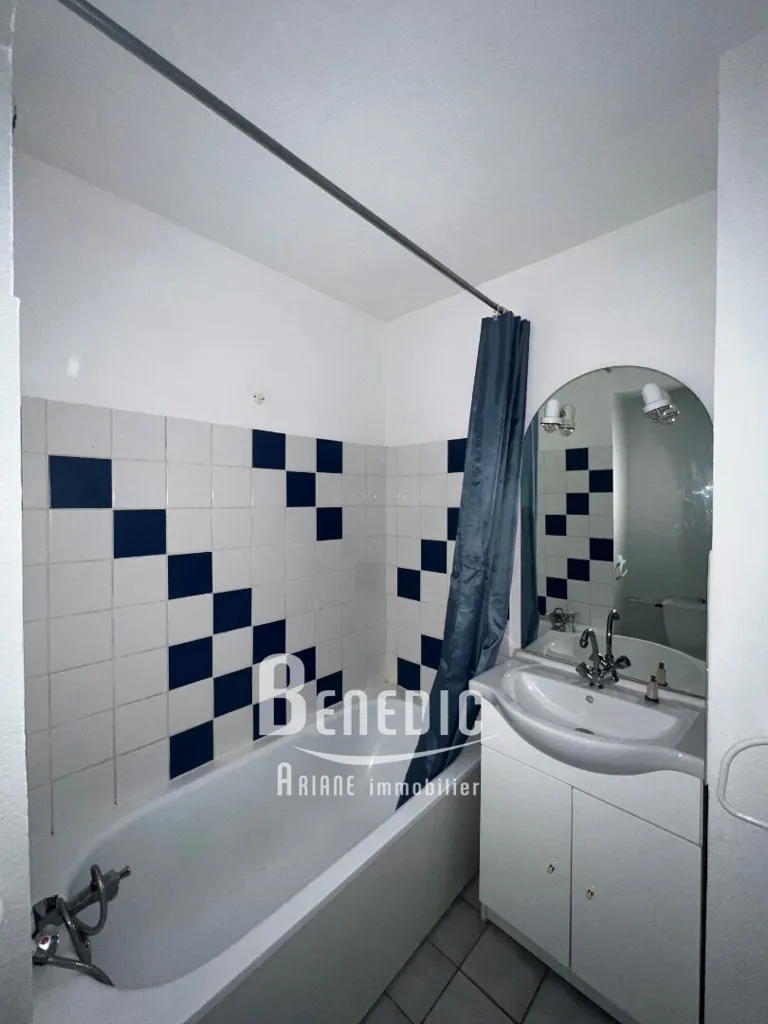 Bagni - Studio with Gym near University in Pythagore