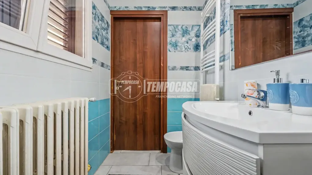 Vannitoad - Central Flats with Balcony in Faenza