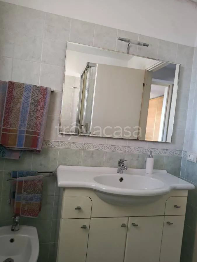 Bagni - Two-Level Apartment with Balcony in Borgo Santa Maria