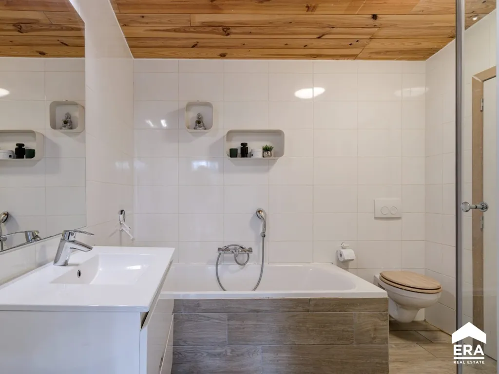 Bagni - Chalet with Pond in Herselt