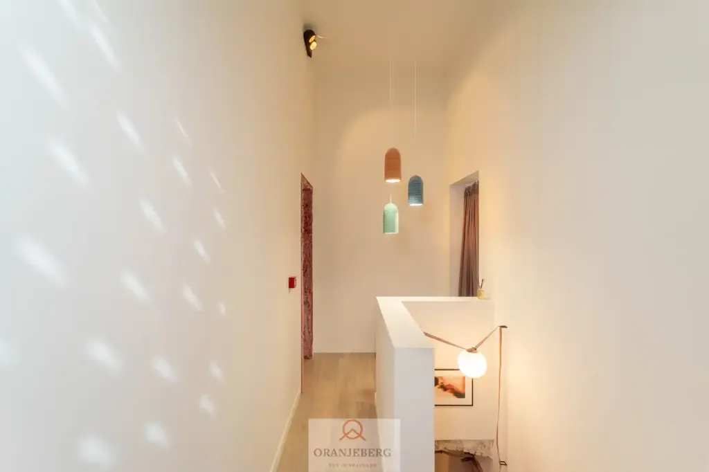 hallway_entrance