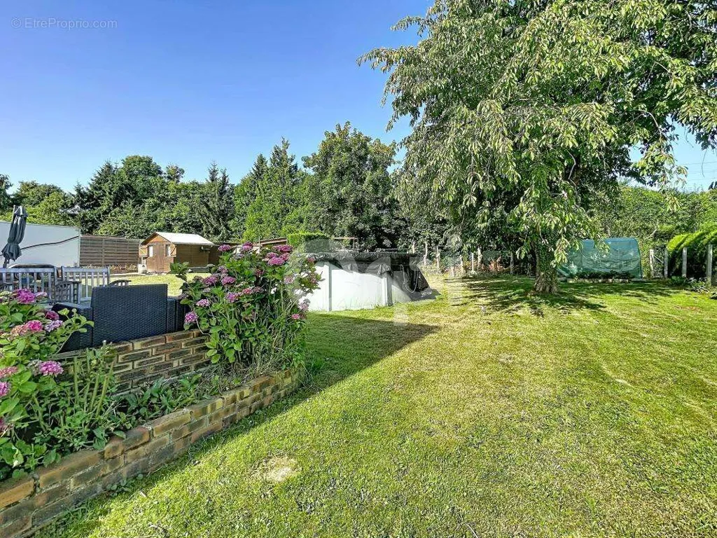 Aed - Ground Floor Pavilion with Pool in Breuil-le-Vert