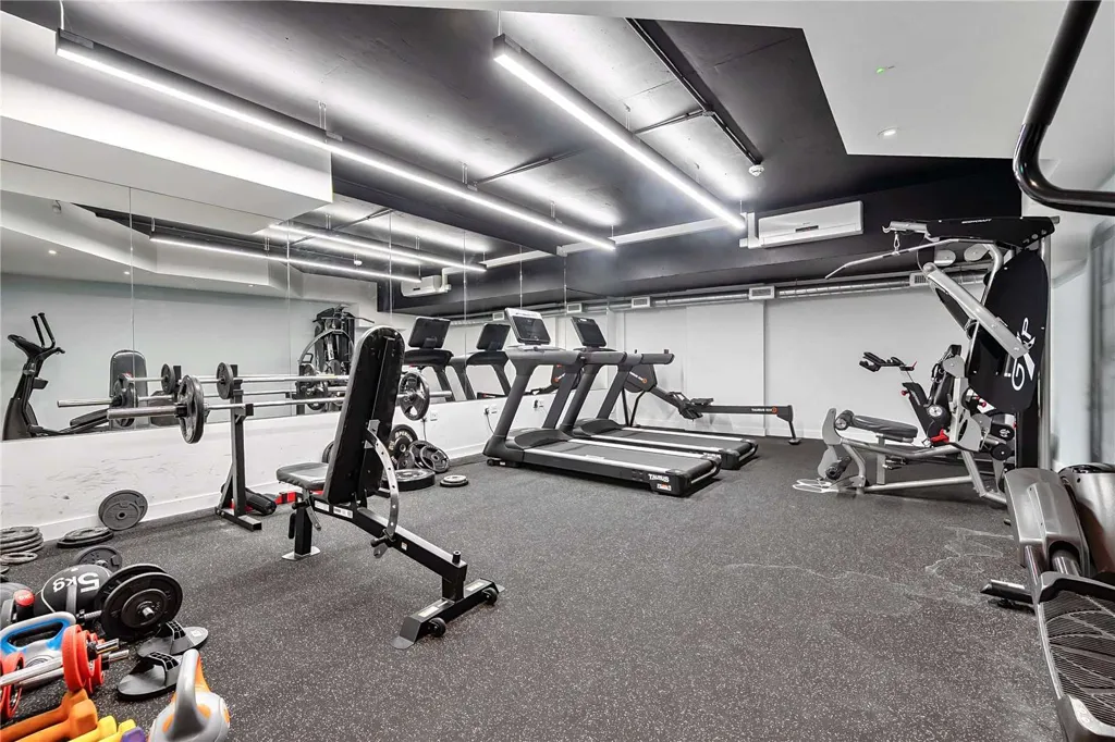 Rooms - 2-bedroom apartment in Reading