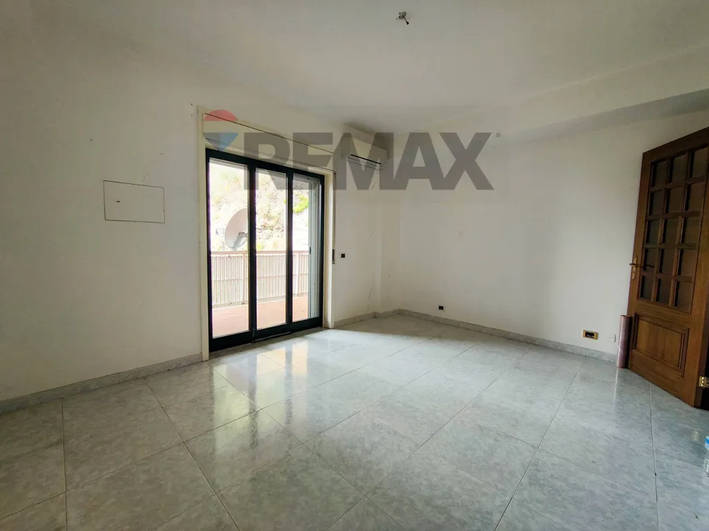 Pièces - Apartment with Sea View in Aci Castello