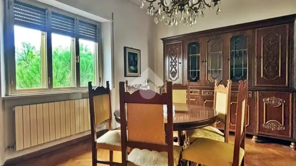 Salle à manger - Apartment with Terrace in Fabriano