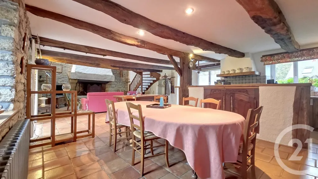 Sala da pranzo - Historic Longère with Garden in Elven