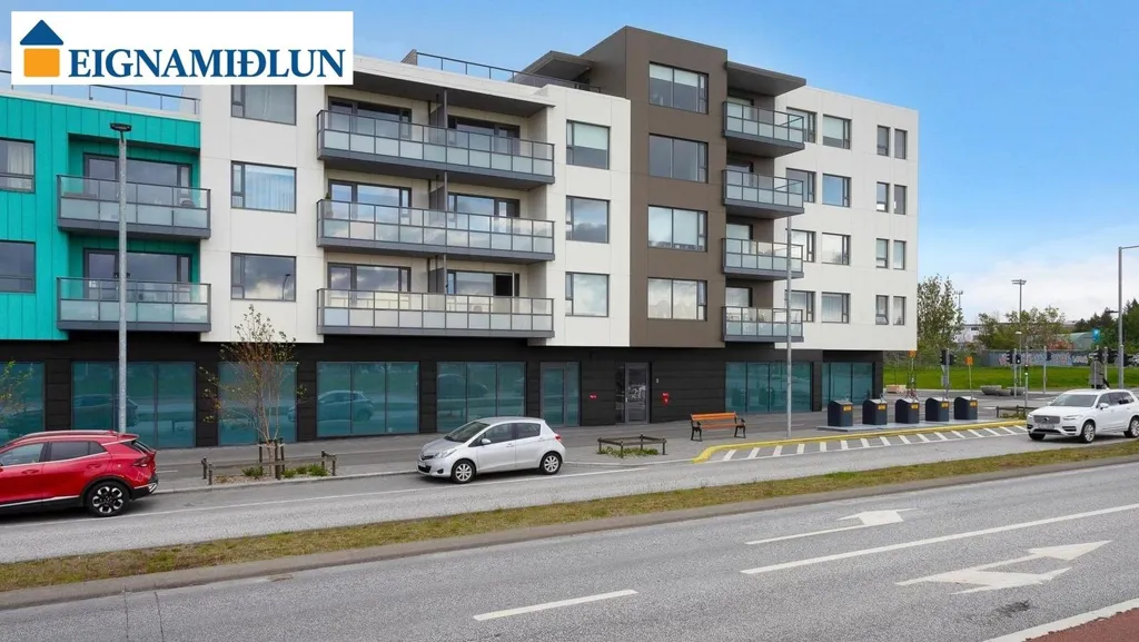 Esterno - Apartment with Balcony in Hlíðarfótur