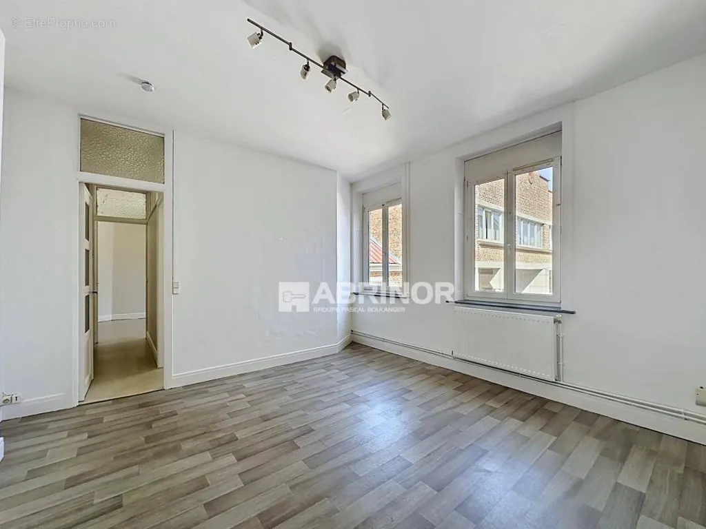 Pièces - Appartement 3 Pièces Centre Ville à Tourcoing