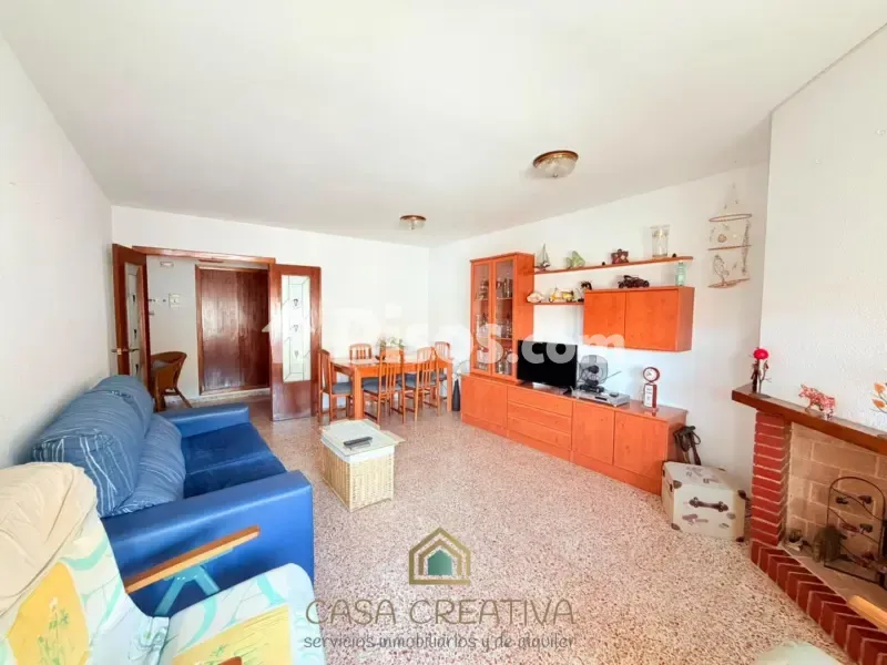 Soggiorno - Spacious Apartment with Balcony in Barx