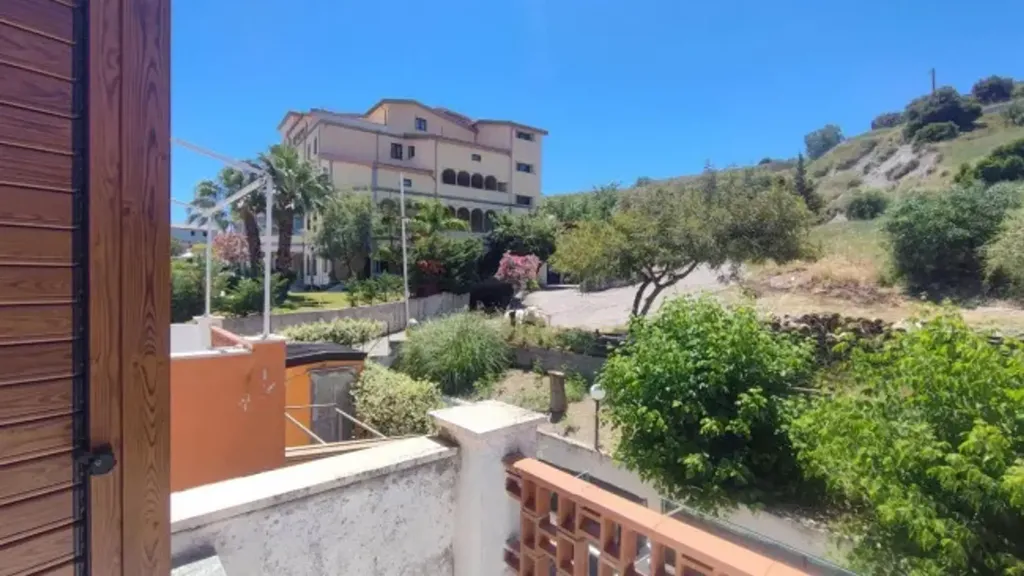 Balcon - Apartment with Balcony in Calopezzati