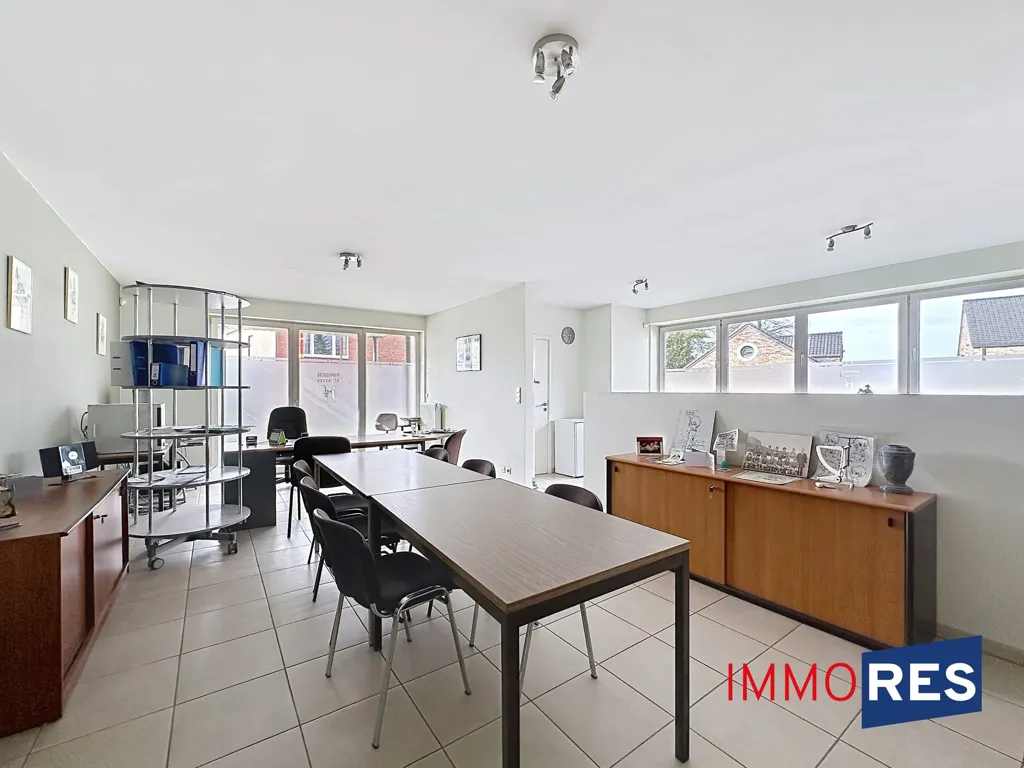 Kabinet - Office-Converted Apartment with Garden in Juprelle