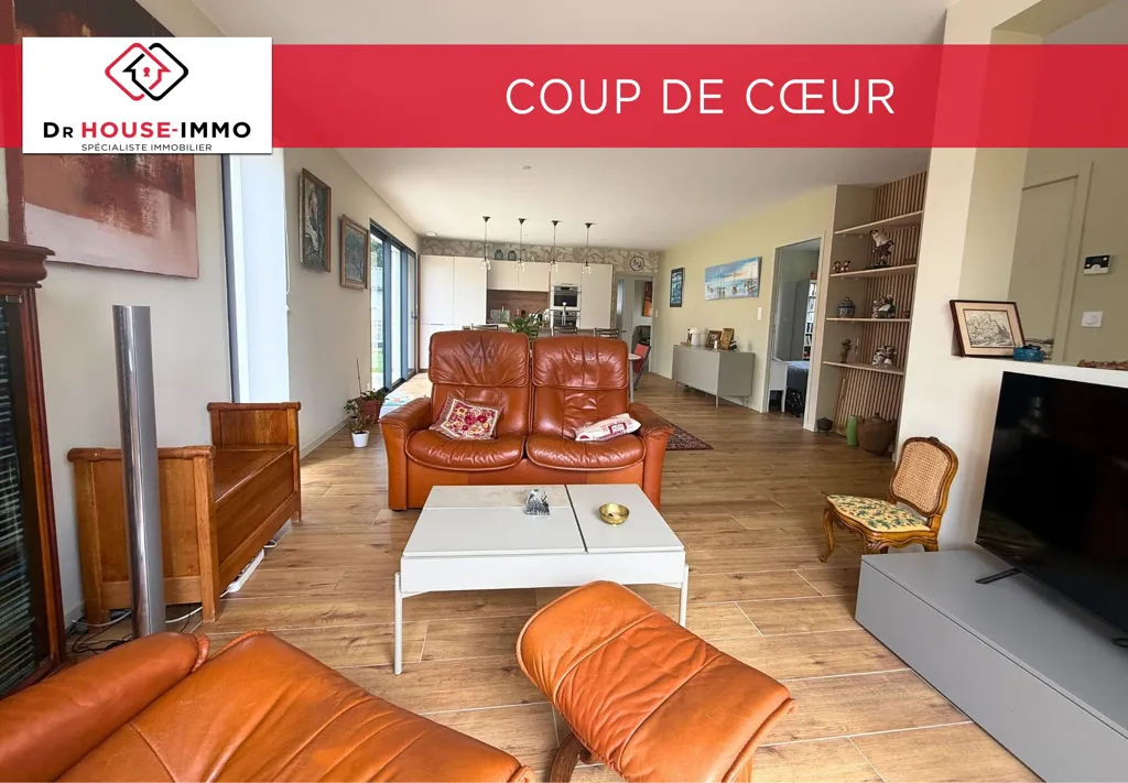 Elutuba - Contemporary Villa with Pool Potential in Pornic