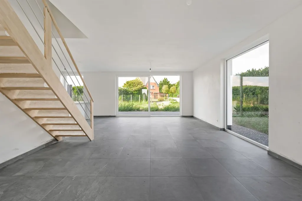 Contemporary Semi-Detached Home in New Development