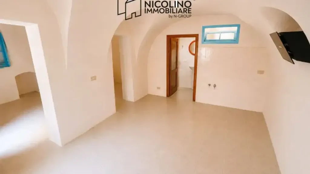 2-Bedroom Apartment in Bordighera