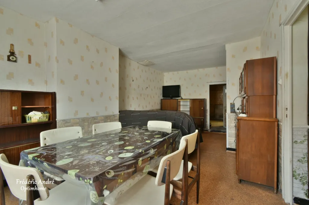 Salle à manger - Maison à Rénover avec Jardin à Sedan