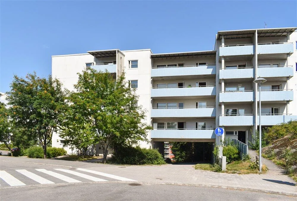 Välivaade - Elevator Apartment with Balcony in Espoo