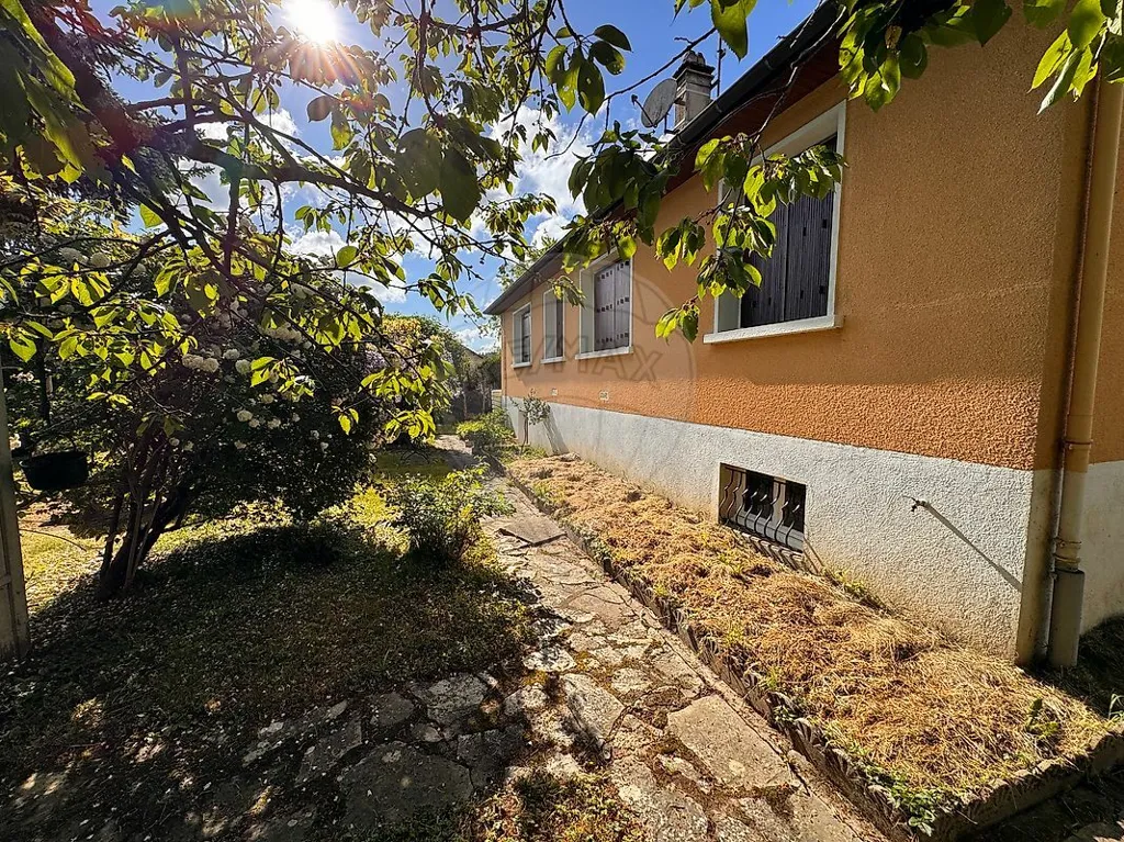 Jardin - Maison au Calme avec Terrain Arboré près de Nevers