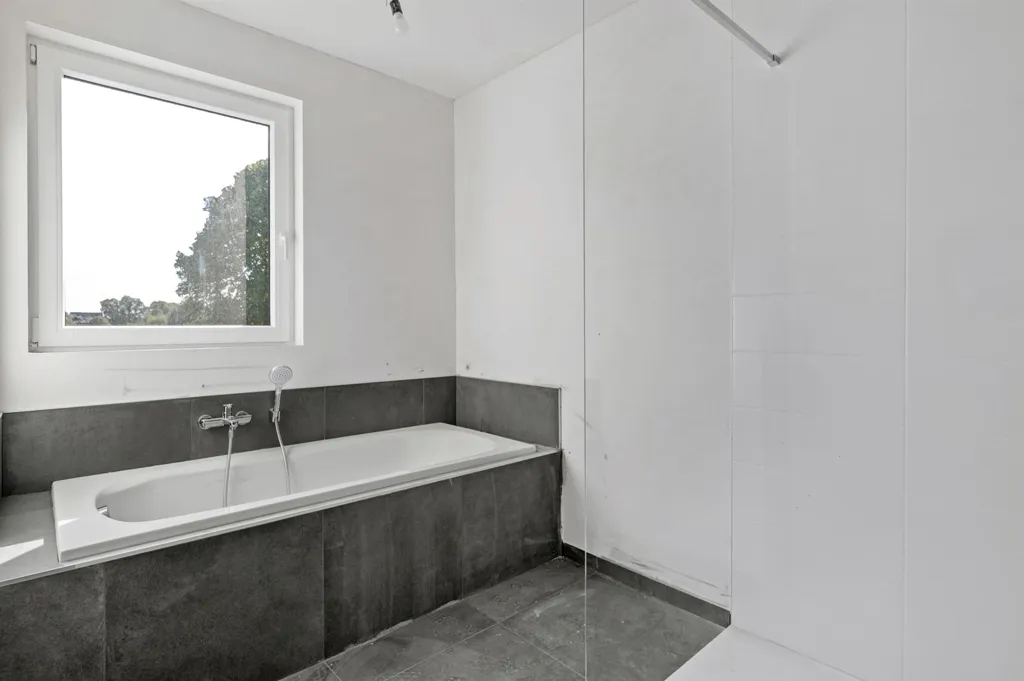 Contemporary Semi-Detached Home in New Development