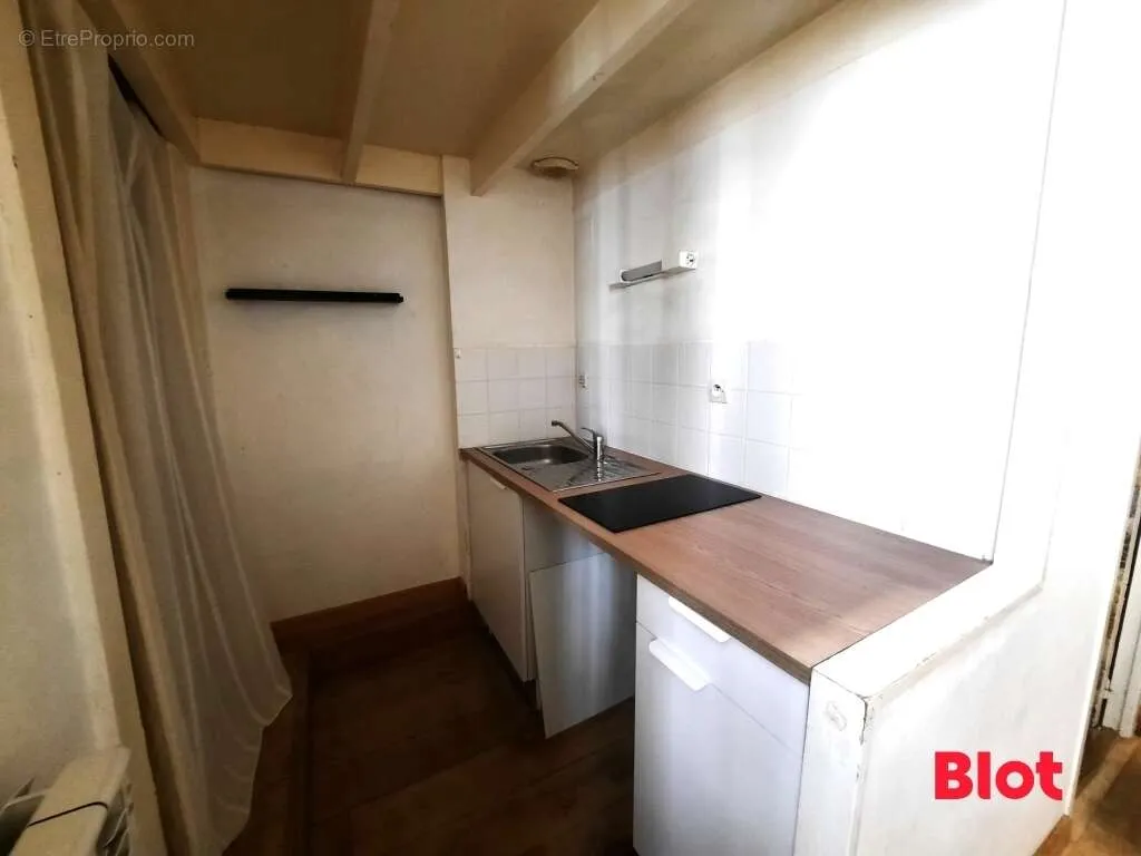 Cuisine - Appartement 2 Pièces en Centre-Ville de Rennes