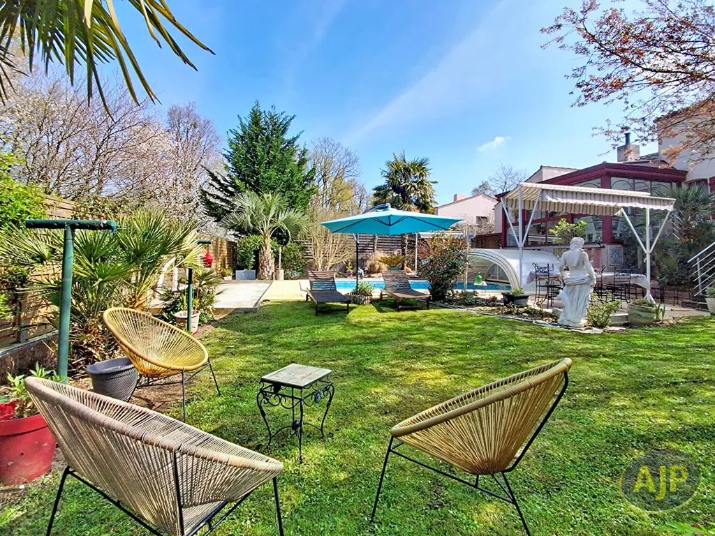 Giardino - Atypical House with Pool in St André D'Ornay