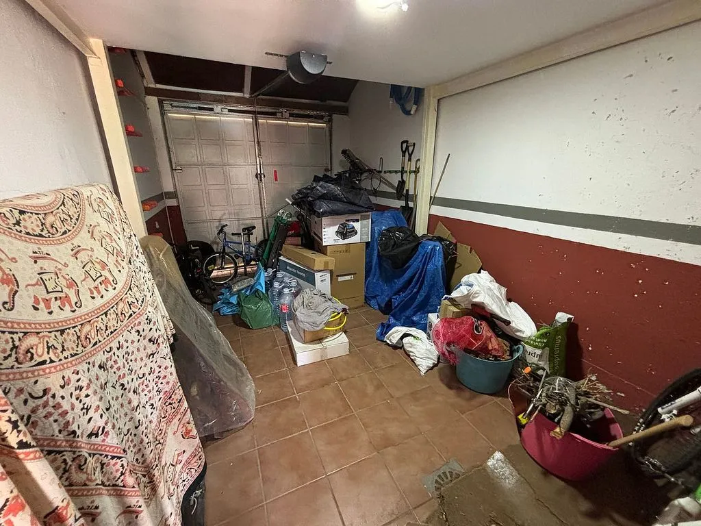 Buanderie - Pared Chalet with Pool in Belvalle