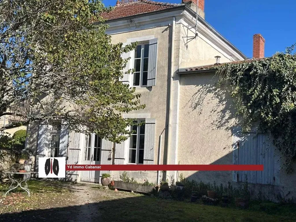 Extérieur - Maison de Maître avec Dépendance à Landiras