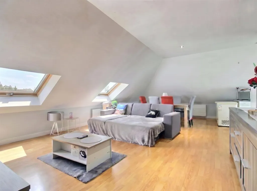 Elutuba - Spacious Living Flat in Quiet Area