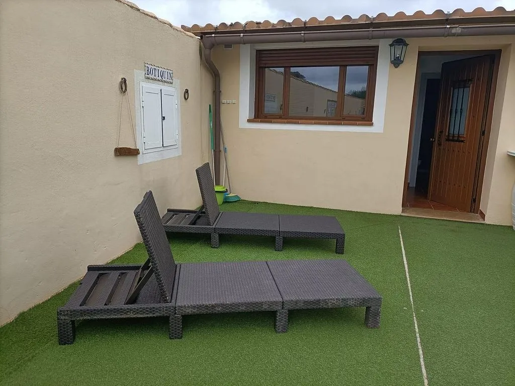 Terrass - 17-Room Chalet with Pool in Formentera