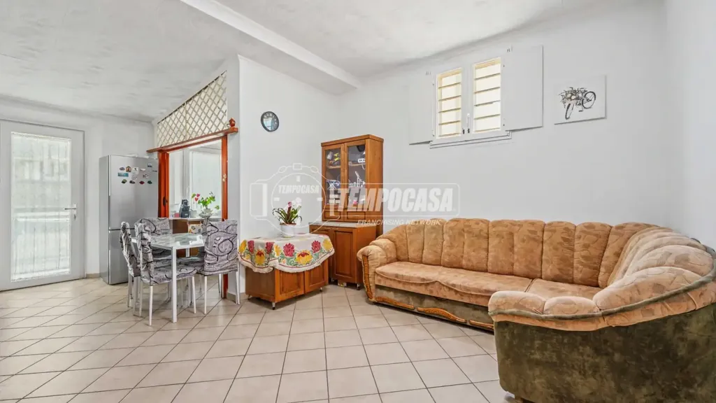 Elutuba - Central Flats with Balcony in Faenza