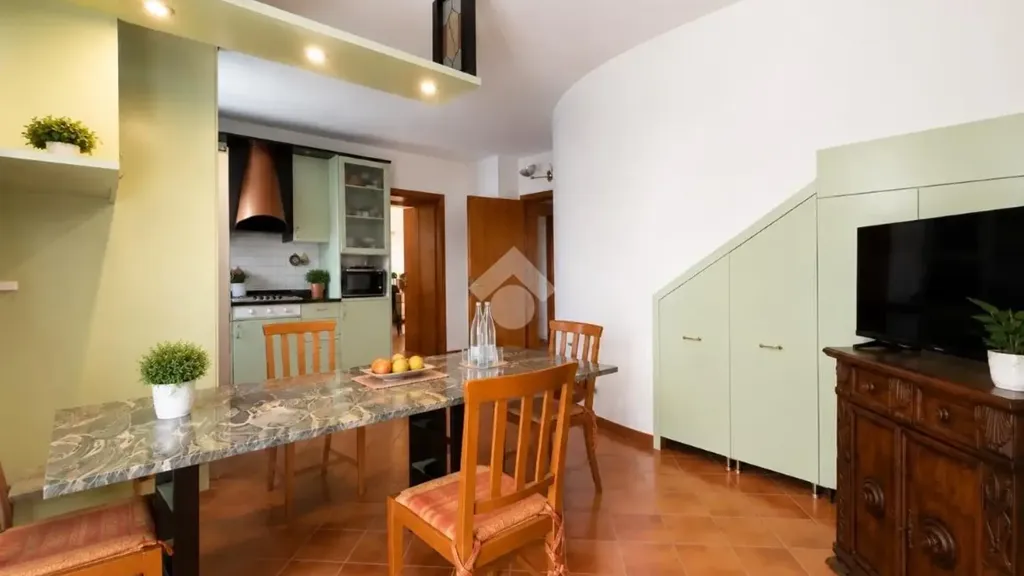 Salle à manger - Independent Villa with Garden in Sorgà