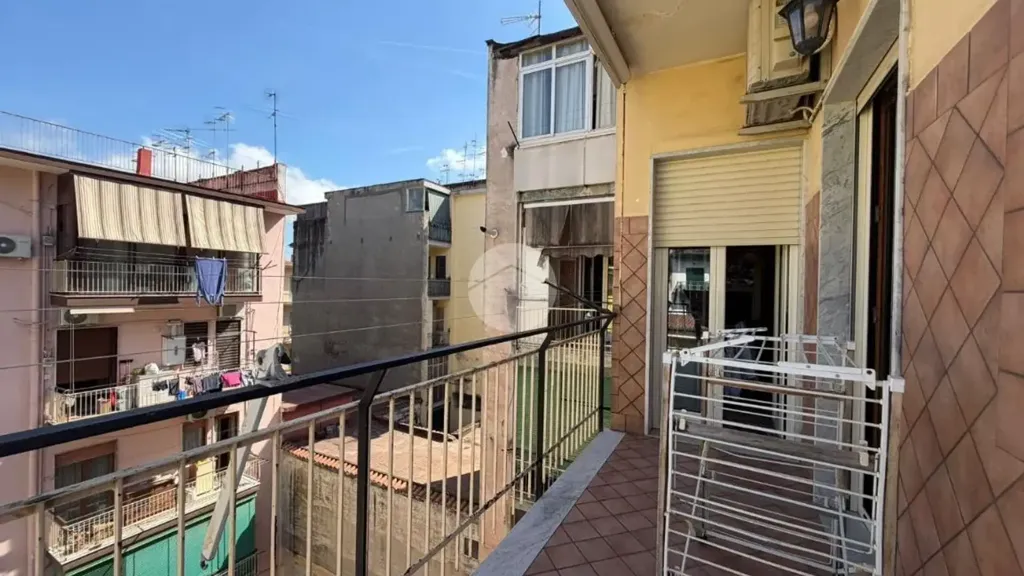 Balcon - Apartment with Balconies in Central Naples