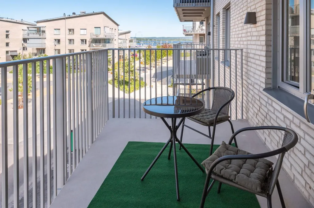Balcon - Modern Flat with Balcony in Lindö Strand