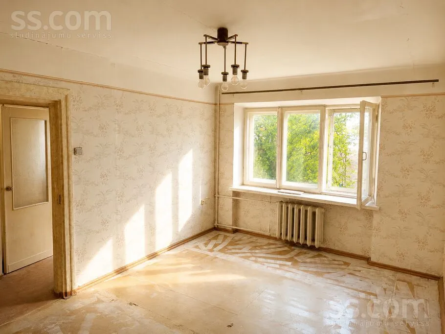 Rooms - 2-Bedroom Flat in Central Daugavpils