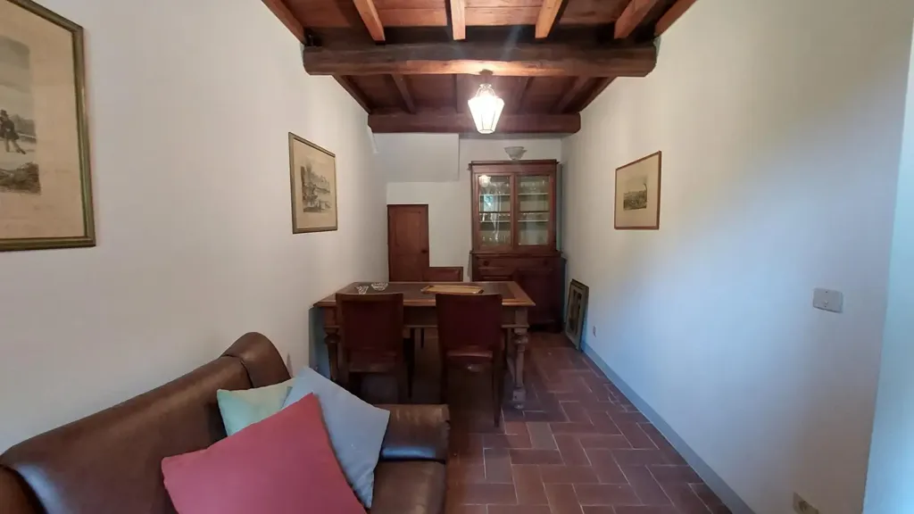 Söögituba - Rustic Property with Two Apartments in San Godenzo